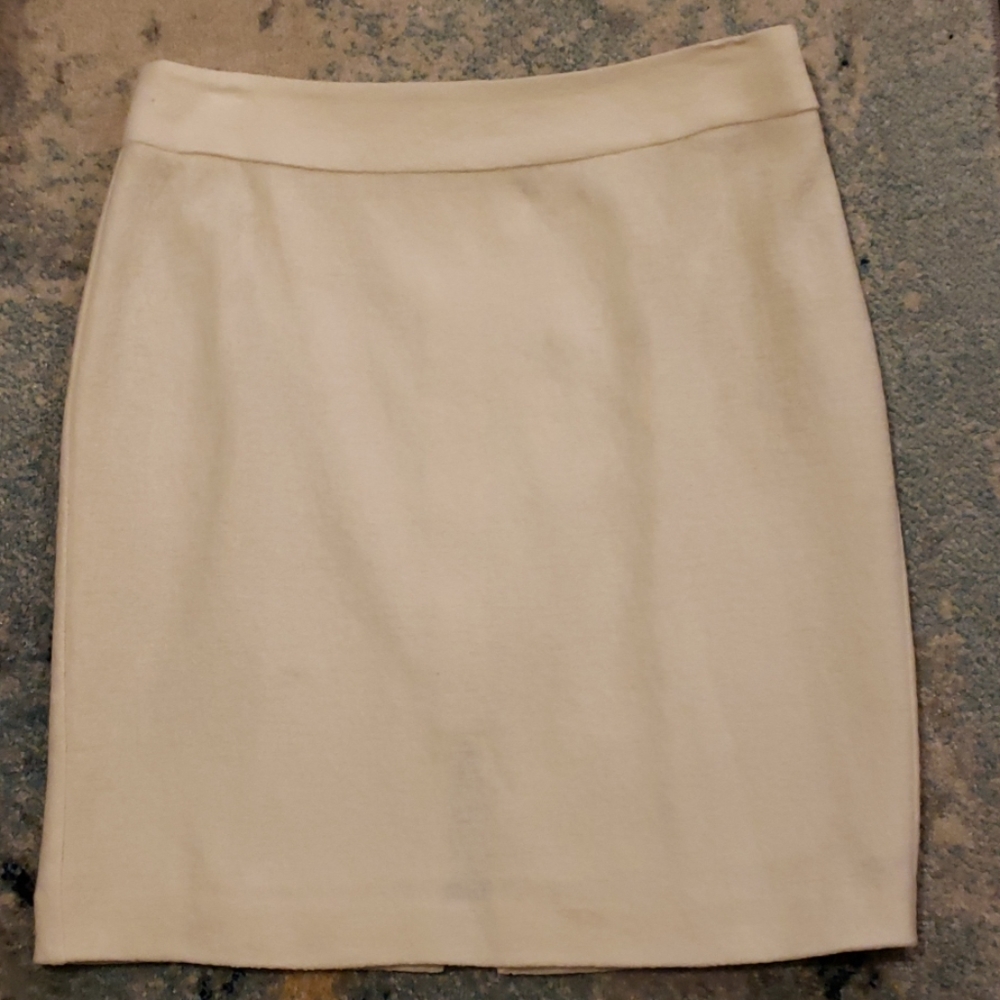 NWT Banana Republic wool pencil skirt